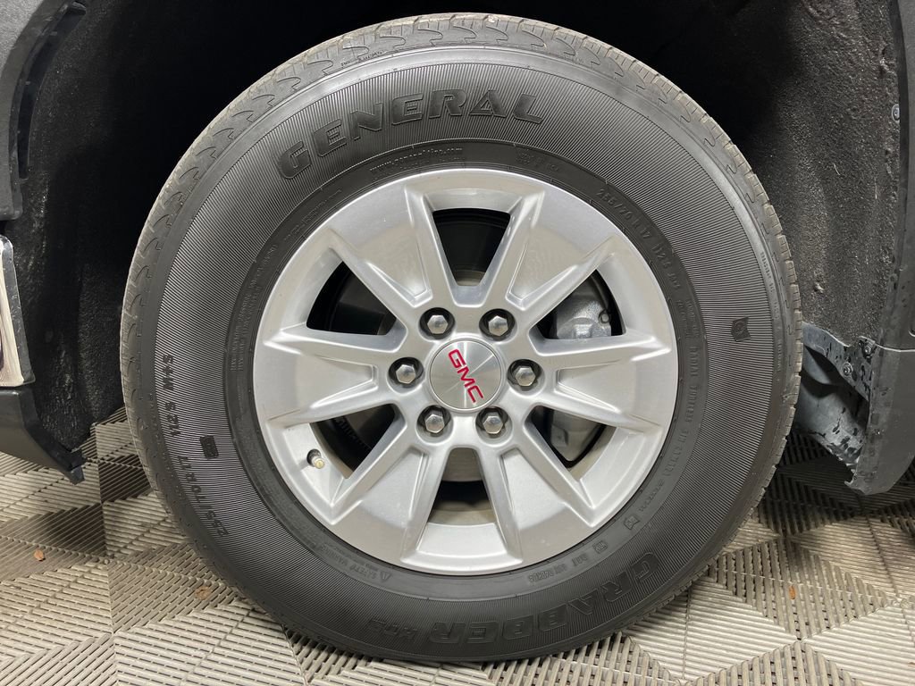 Used 2022 GMC Sierra 1500 SLE image 14