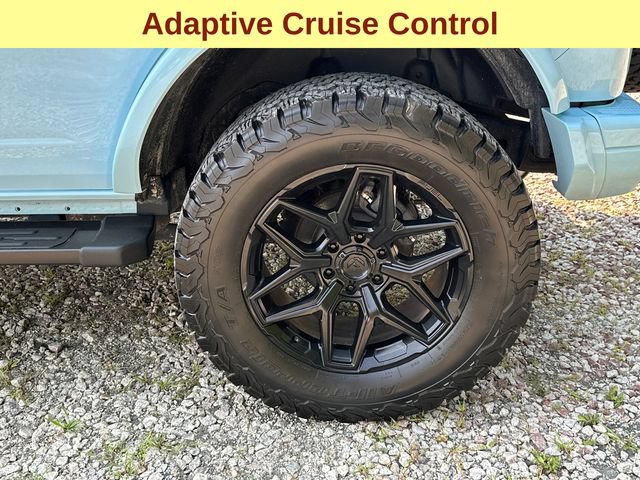 Certified 2023 Ford Bronco Heritage Edition AWD/4WD image 10