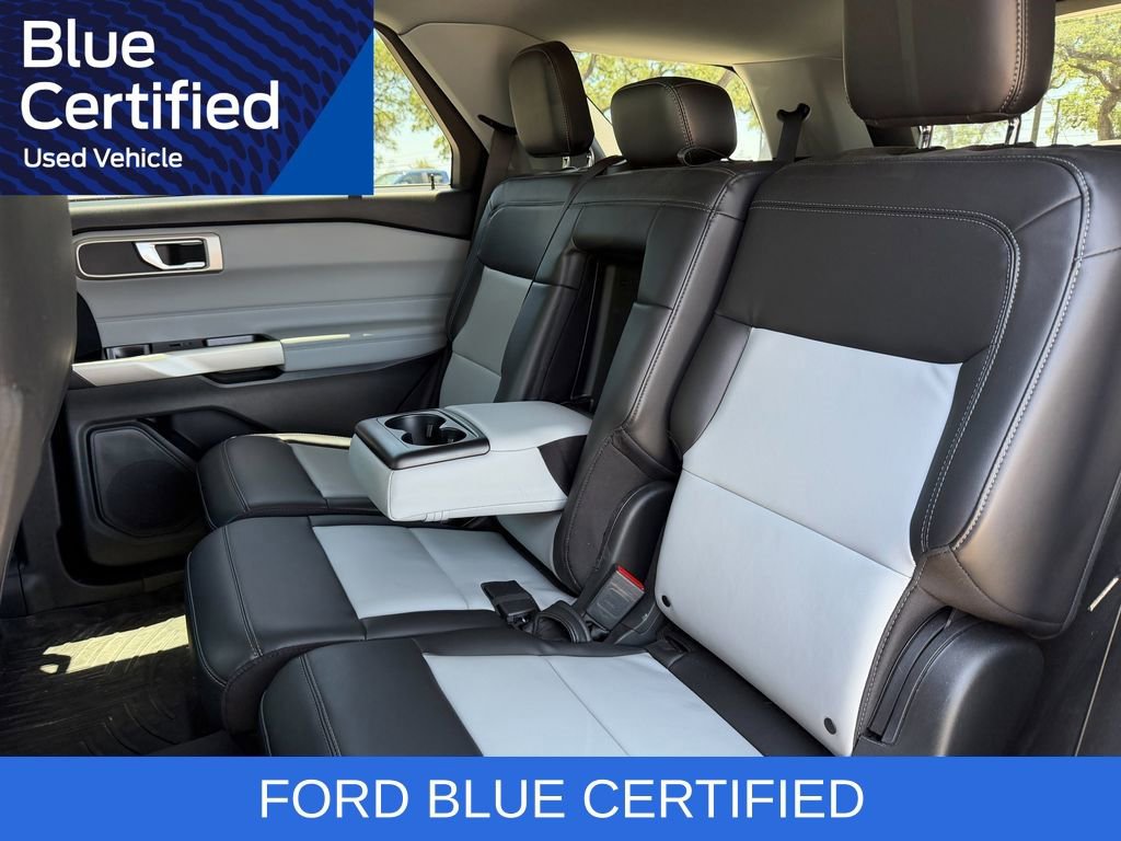 Certified 2023 Ford Explorer XLT w/ Equipment Group 202A RWD image 17