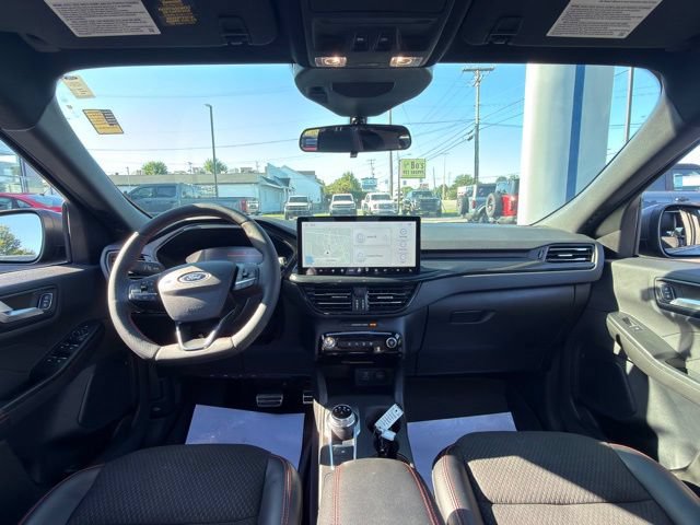 Certified 2023 Ford Escape ST-Line w/ Tech Pack #1 AWD/4WD image 27