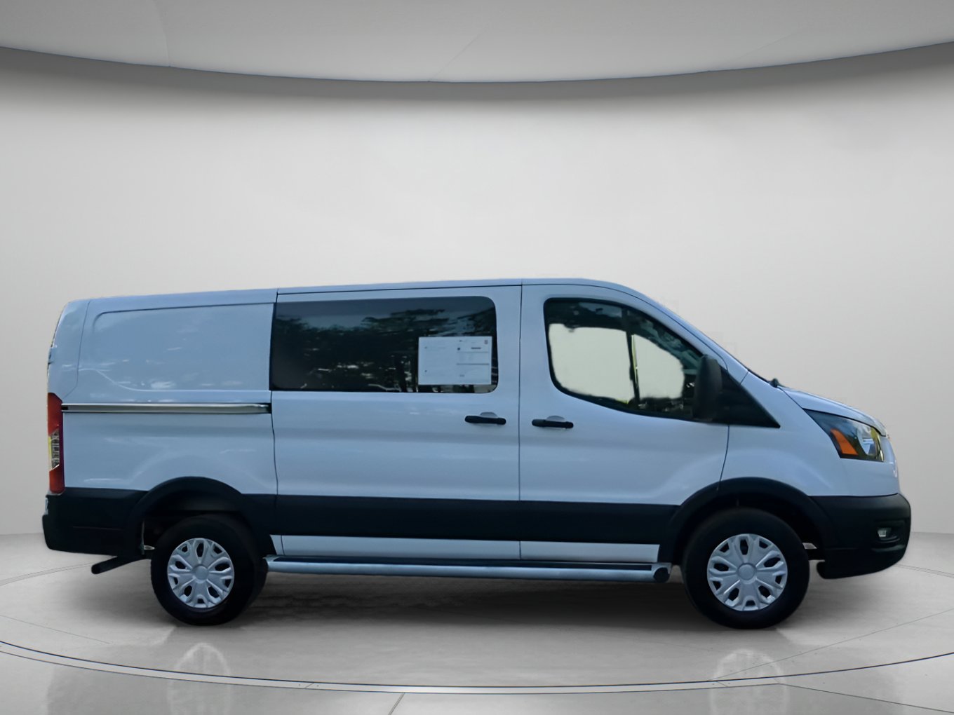 Certified 2025 Ford Transit 250 Low Roof w/ Exterior Upgrade Package RWD image 33