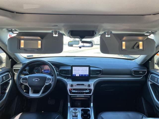 Certified 2021 Ford Explorer XLT w/ Equipment Group 202A image 17