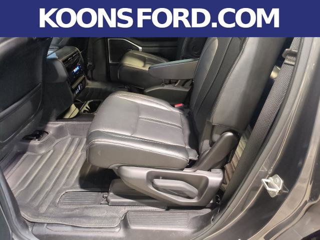 Used 2022 Jeep Wagoneer Series III w/ Rear Seat Video Group 1 AWD/4WD image 24