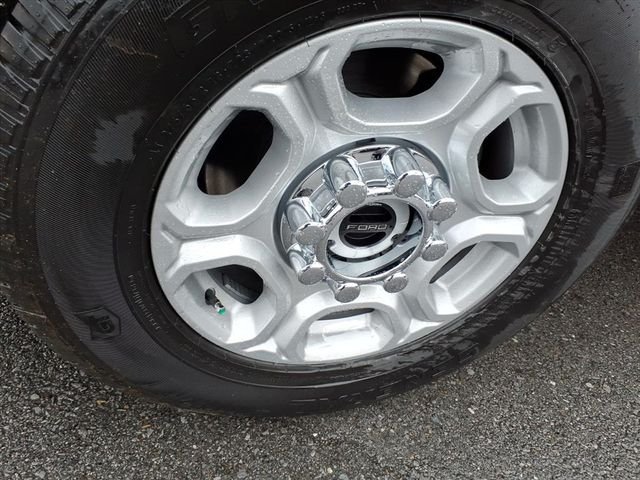 Certified 2026 Ford F350 XLT AWD/4WD image 17