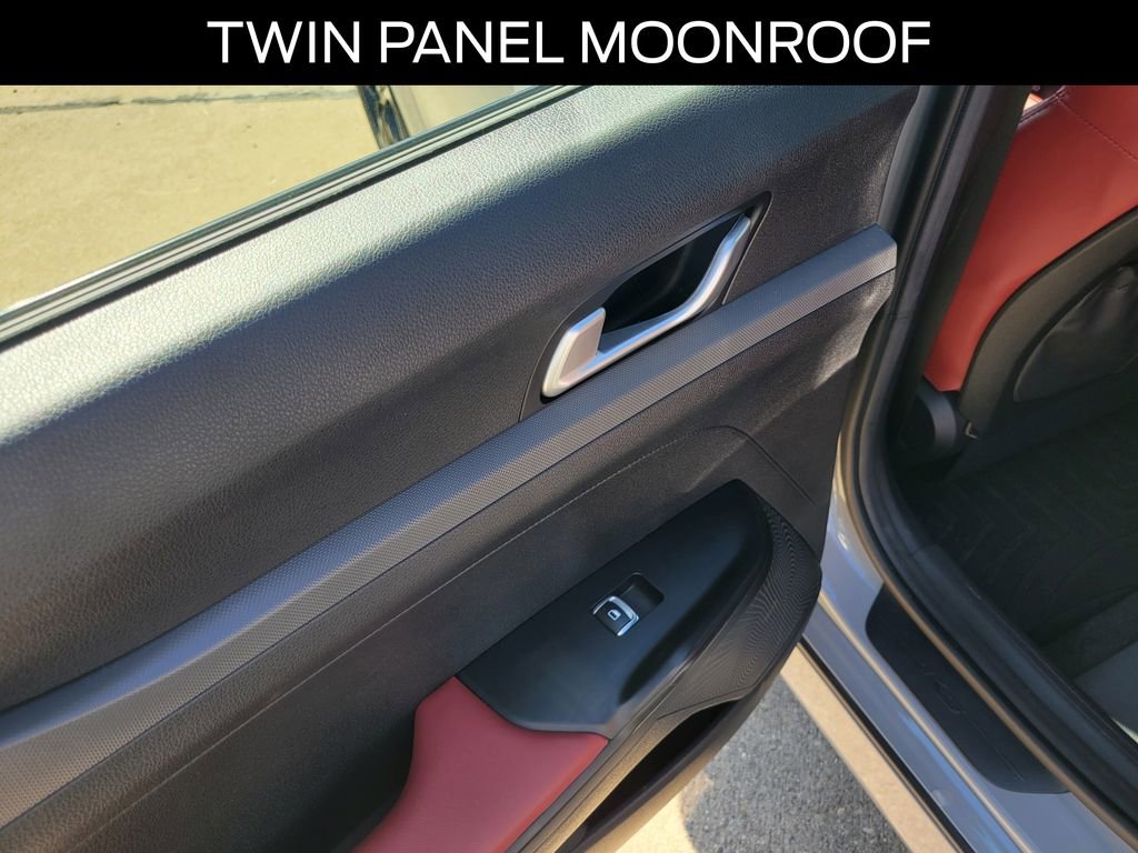 Used 2022 Kia K5 GT-Line w/ GT-Line FWD Premium Package image 13