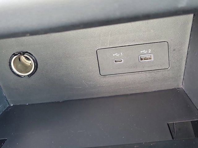 Used 2023 Nissan Pathfinder SV image 28