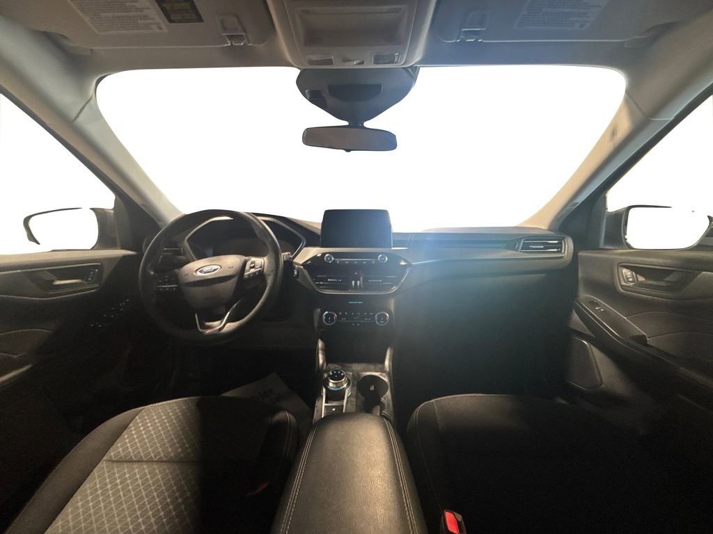 Certified 2025 Ford Escape Active AWD/4WD image 21