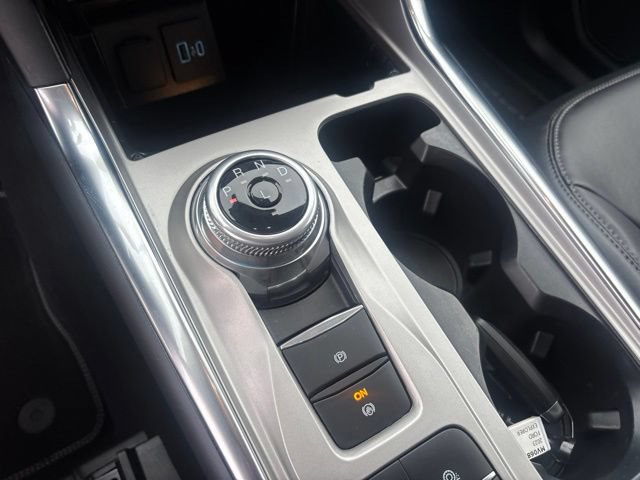 Certified 2023 Ford Explorer XLT w/ Equipment Group 202A RWD image 18