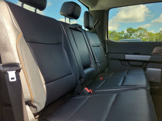 Certified 2025 Ford F250 Lariat AWD/4WD image 17