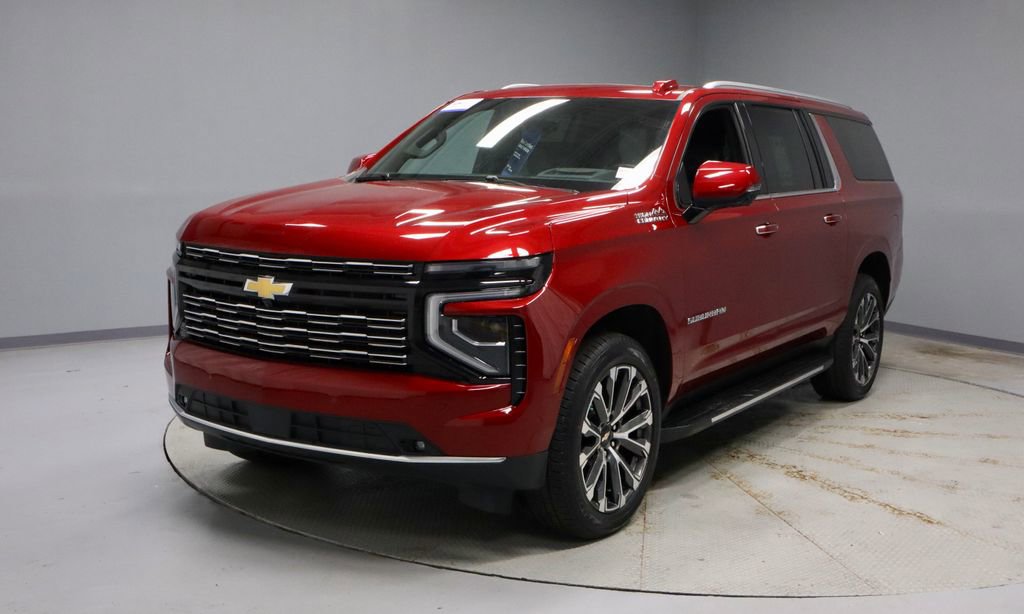 Used 2025 Chevrolet Suburban High Country w/ Sun And Tow Package AWD/4WD image 7