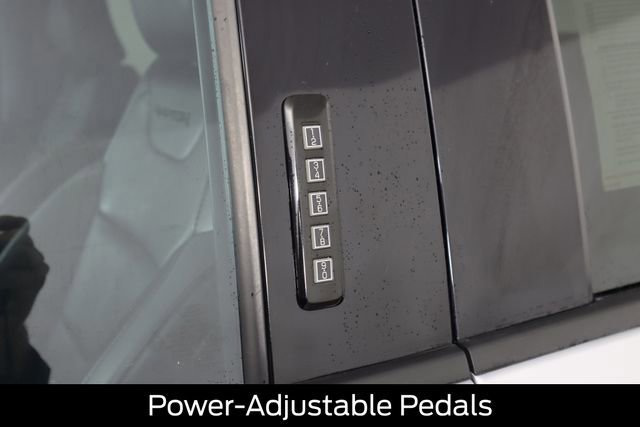 Certified 2019 Ford F150 Raptor w/ Equipment Group 802A Luxury image 21