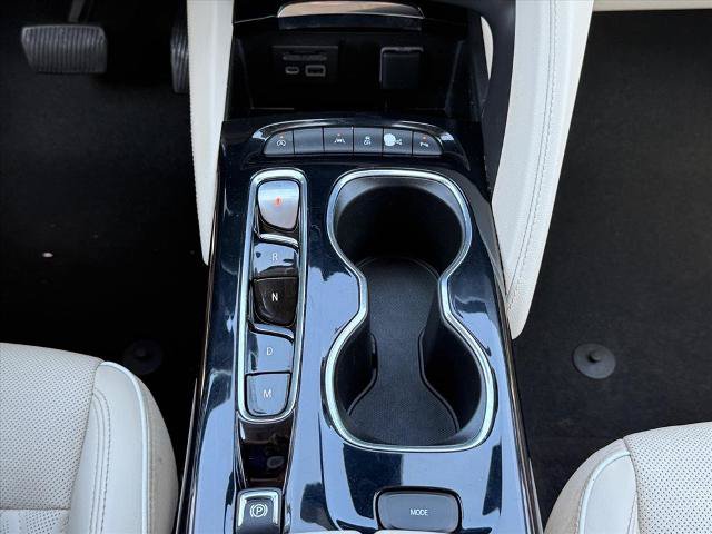 Used 2023 Buick Envision Avenir FWD image 18