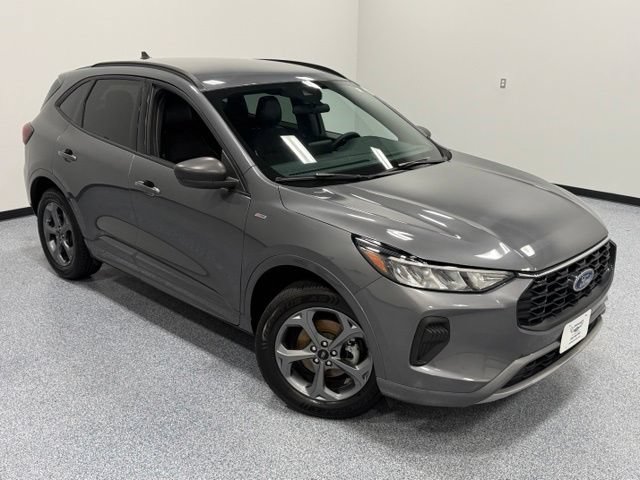 Certified 2024 Ford Escape ST-Line AWD/4WD image 38
