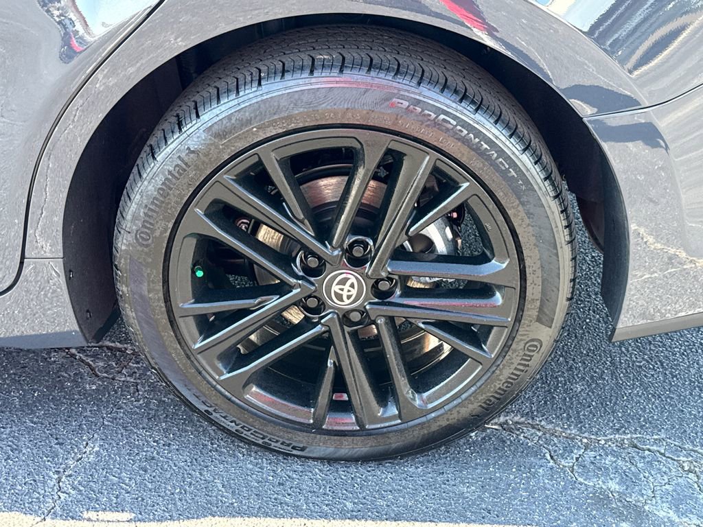 Used 2025 Toyota Camry SE image 19