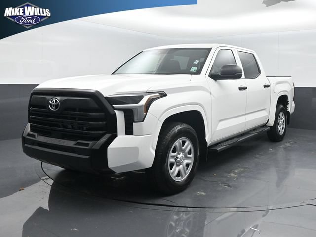 Used 2024 Toyota Tundra SR w/ SR Tow Package AWD/4WD image 3