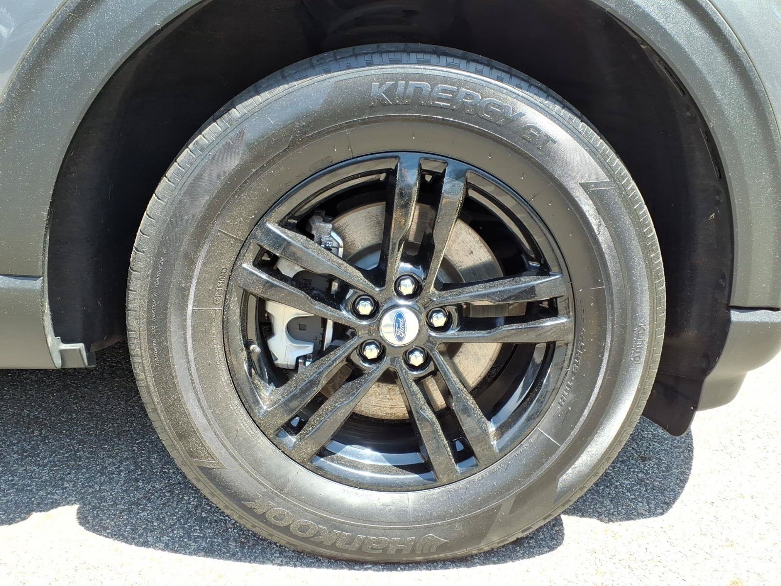Certified 2022 Ford Explorer XLT AWD/4WD image 10