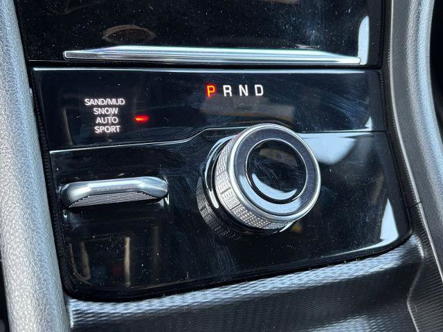 Used 2024 Jeep Grand Cherokee L Limited AWD/4WD image 10