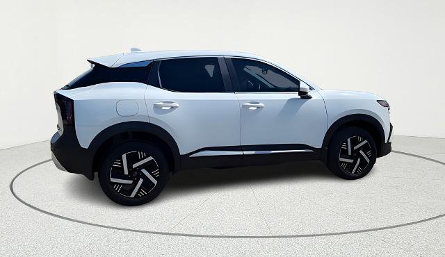 Used 2025 Nissan Kicks SV image 9