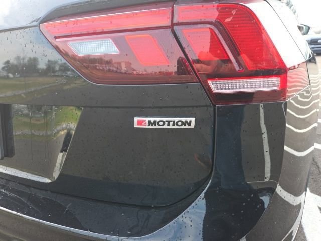 Used 2019 Volkswagen Tiguan SE AWD/4WD image 10