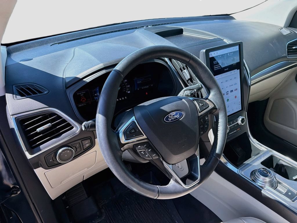 Certified 2024 Ford Edge Titanium AWD/4WD image 9