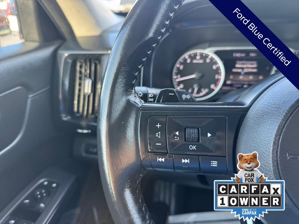 Used 2025 Nissan Pathfinder SV FWD image 39