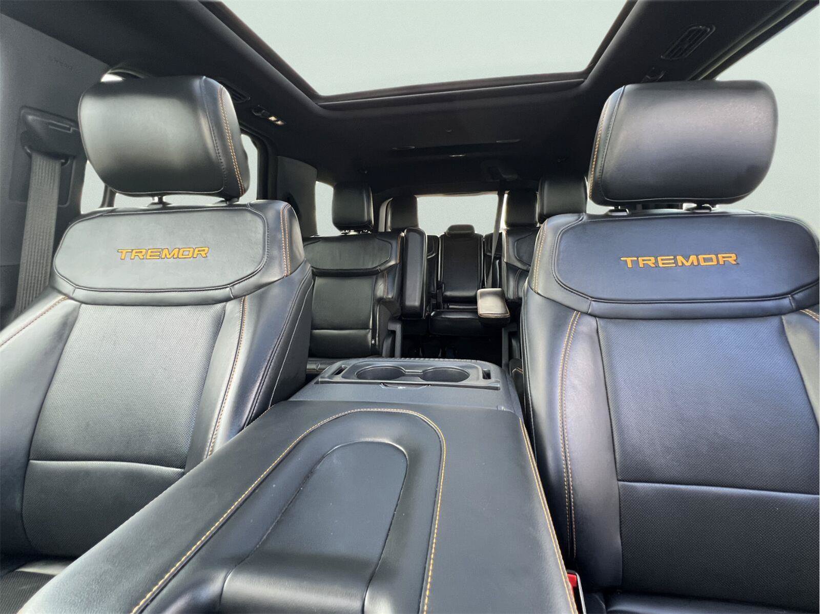 Certified 2025 Ford Expedition Tremor AWD/4WD image 37