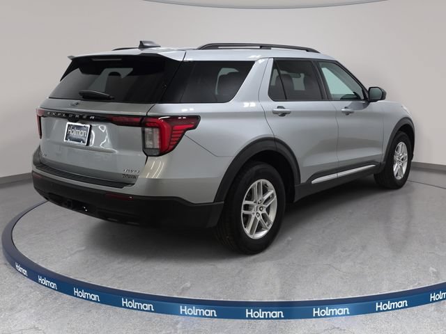 Certified 2025 Ford Explorer Active AWD/4WD image 6