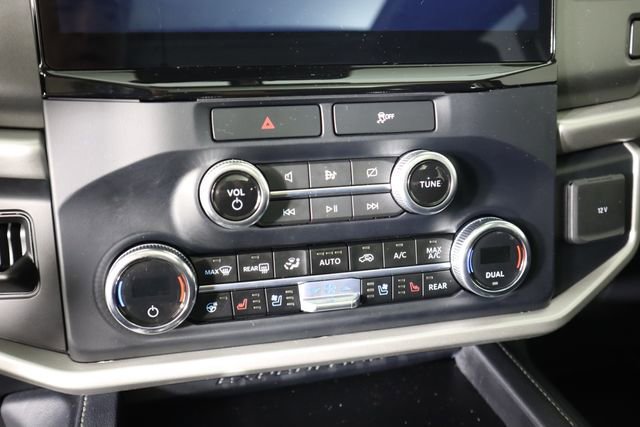 Certified 2023 Ford Expedition XLT image 60