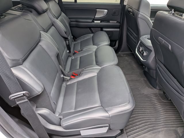 Certified 2025 Ford Expedition Platinum w/ Driver's Package AWD/4WD image 22