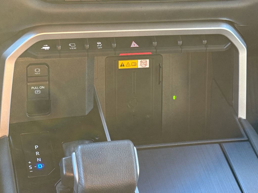 Used 2024 Toyota Sequoia Platinum image 21