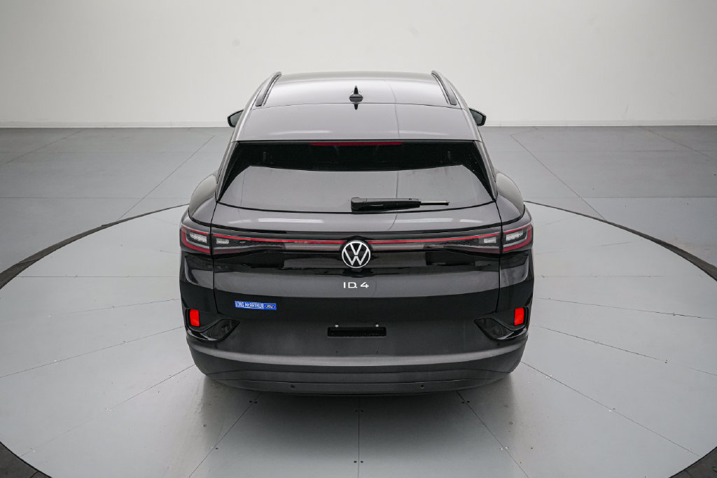 Used 2024 Volkswagen ID.4 2WD image 5