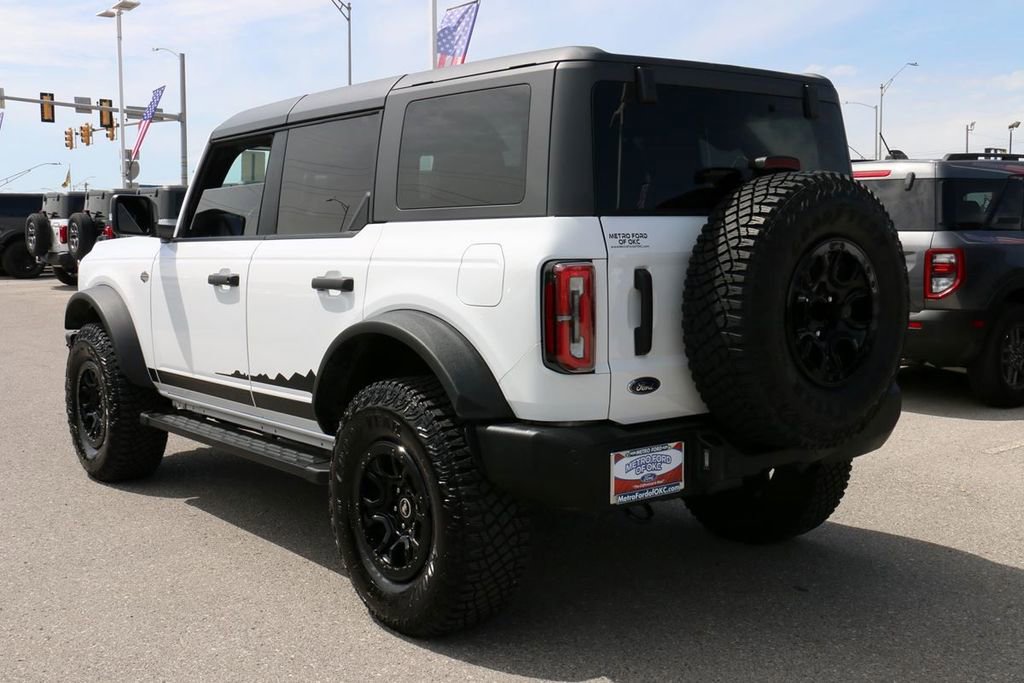 Certified 2024 Ford Bronco Wildtrak AWD/4WD image 7