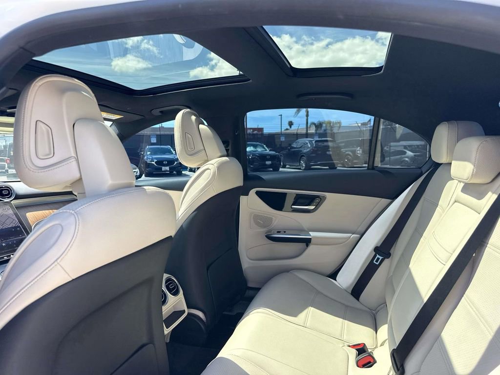 Used 2022 Mercedes-Benz C 300 4MATIC Sedan w/ Pinnacle Trim Package image 11