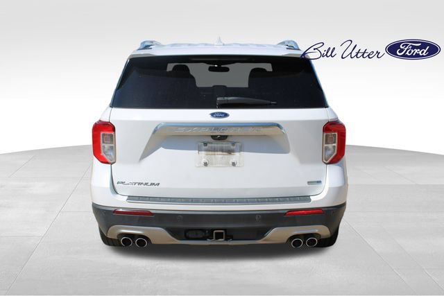 Certified 2020 Ford Explorer Platinum w/ Premium Technology Package AWD/4WD image 6