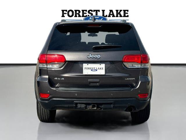 Used 2018 Jeep Grand Cherokee Laredo AWD/4WD image 3
