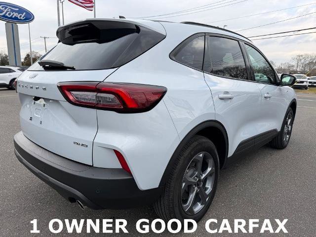 Certified 2025 Ford Escape ST-Line Select w/ Tech Pack #2 image 4