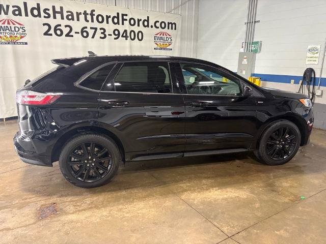 Certified 2024 Ford Edge ST-Line AWD/4WD image 9
