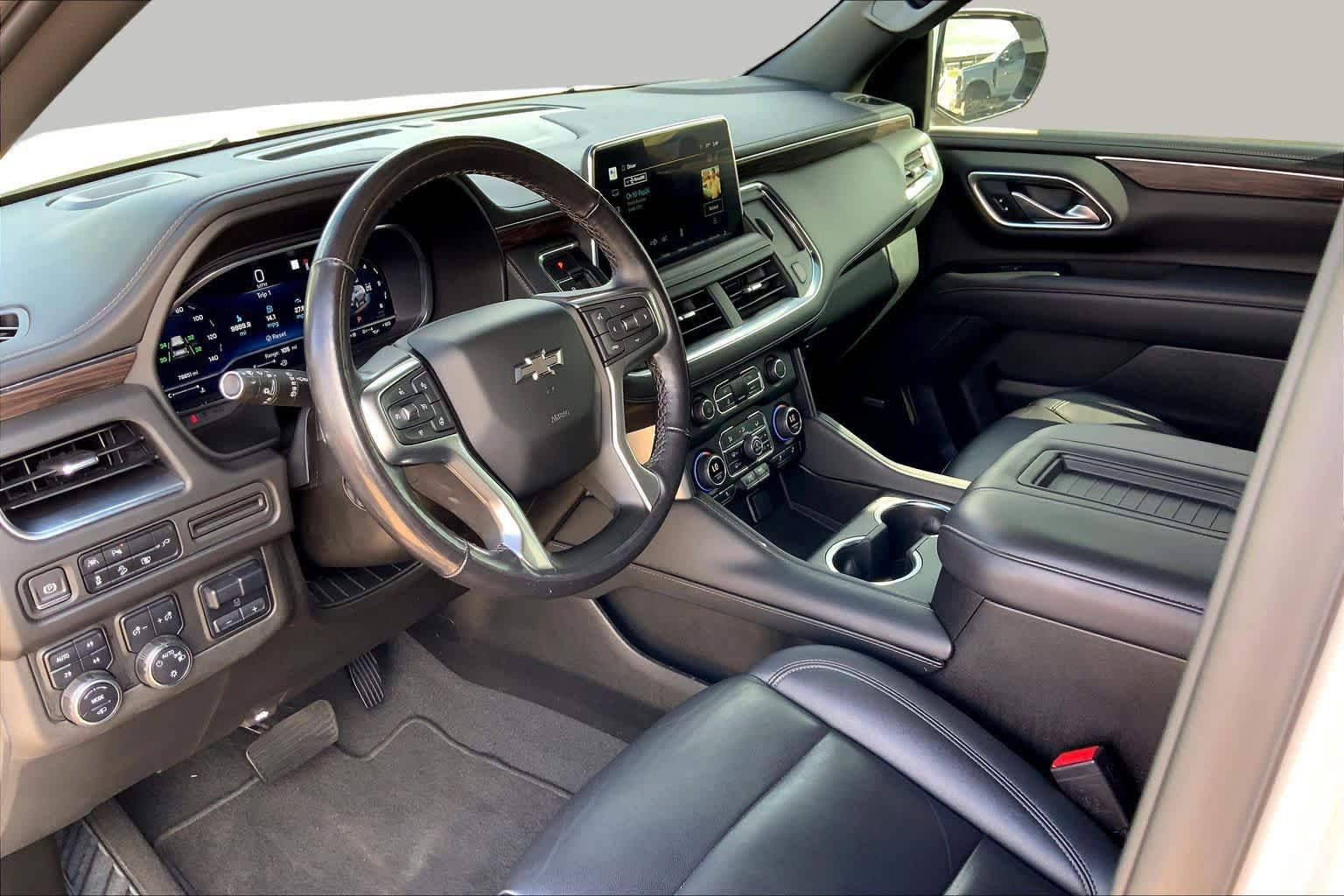 Used 2022 Chevrolet Tahoe Z71 w/ Off-Road Capability Package AWD/4WD image 18