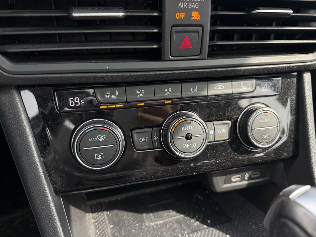 Used 2021 Volkswagen Jetta SEL image 11