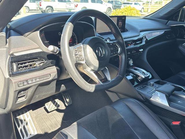 Used 2023 Acura MDX A-Spec image 18