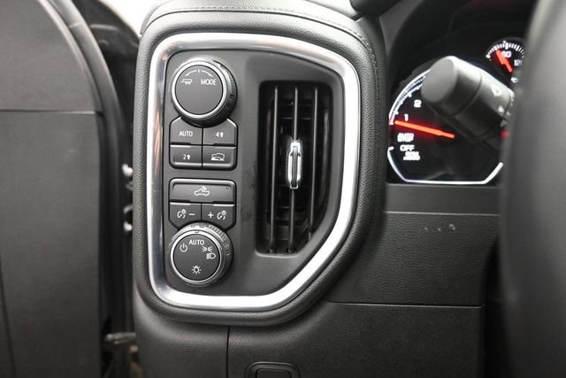 Used 2022 Chevrolet Silverado 1500 LT w/ Bed Protection Package AWD/4WD image 18