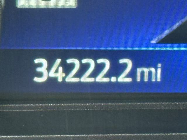 Certified 2022 Ford Explorer XLT w/ Equipment Group 202A image 26