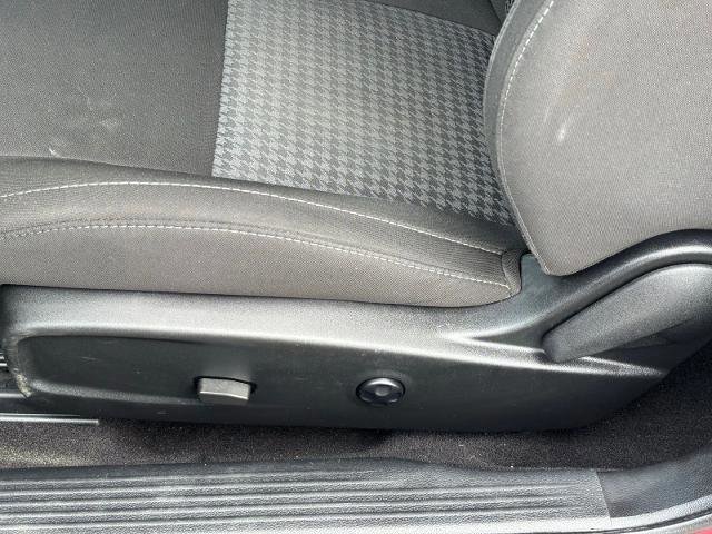 Used 2021 Dodge Challenger GT RWD image 17