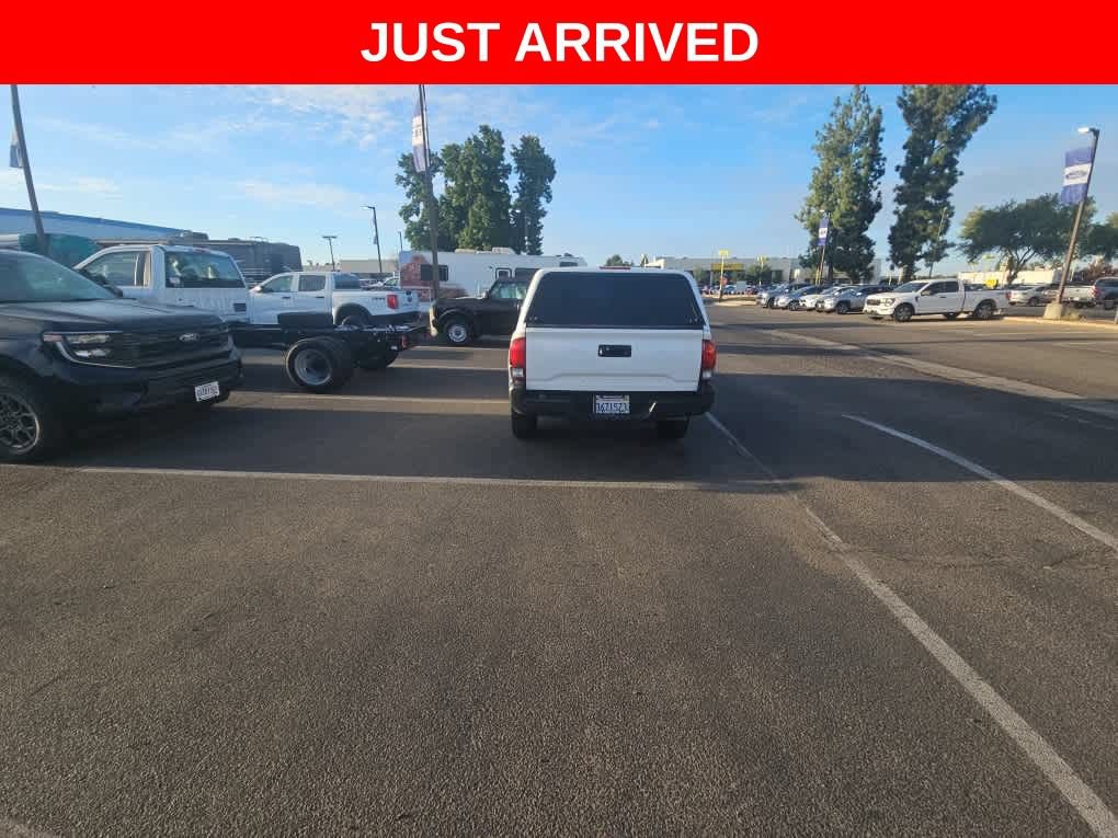 Used 2023 Toyota Tacoma SR RWD image 6