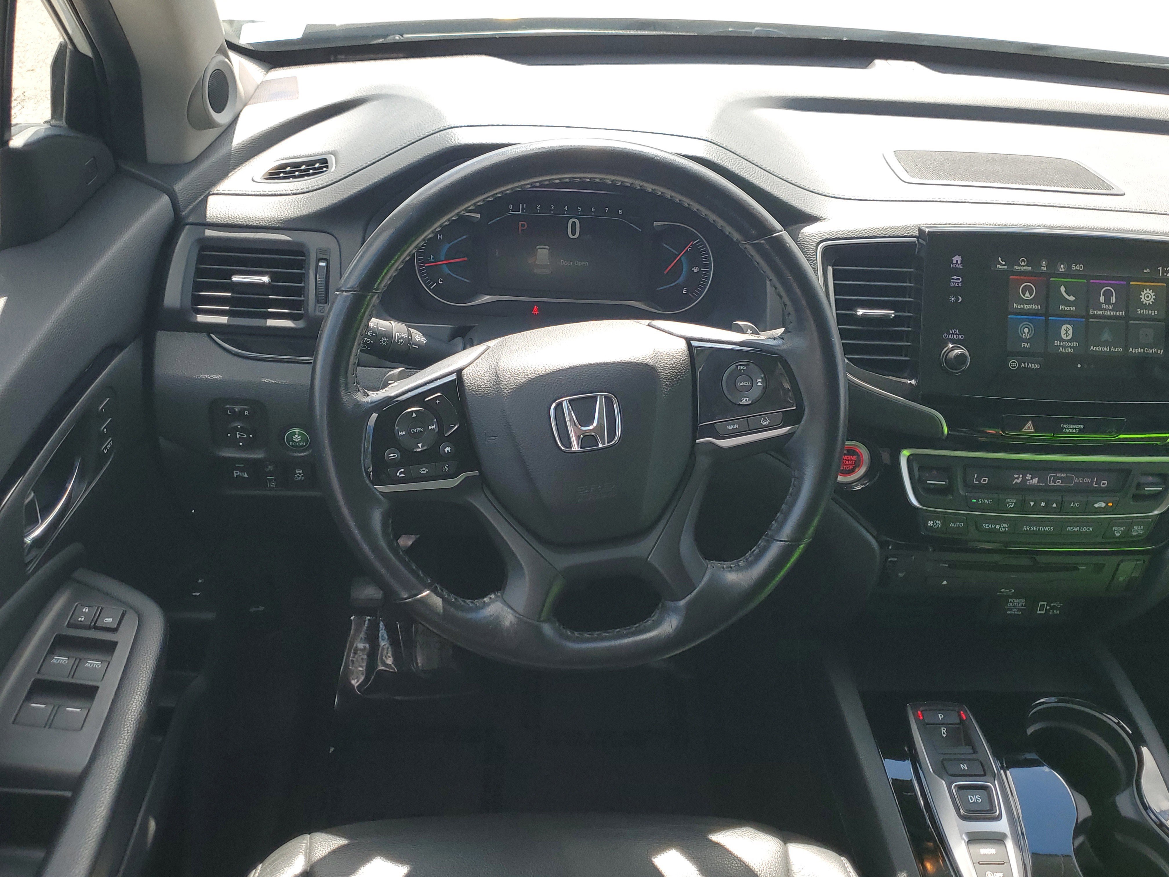 Used 2022 Honda Pilot Touring image 18