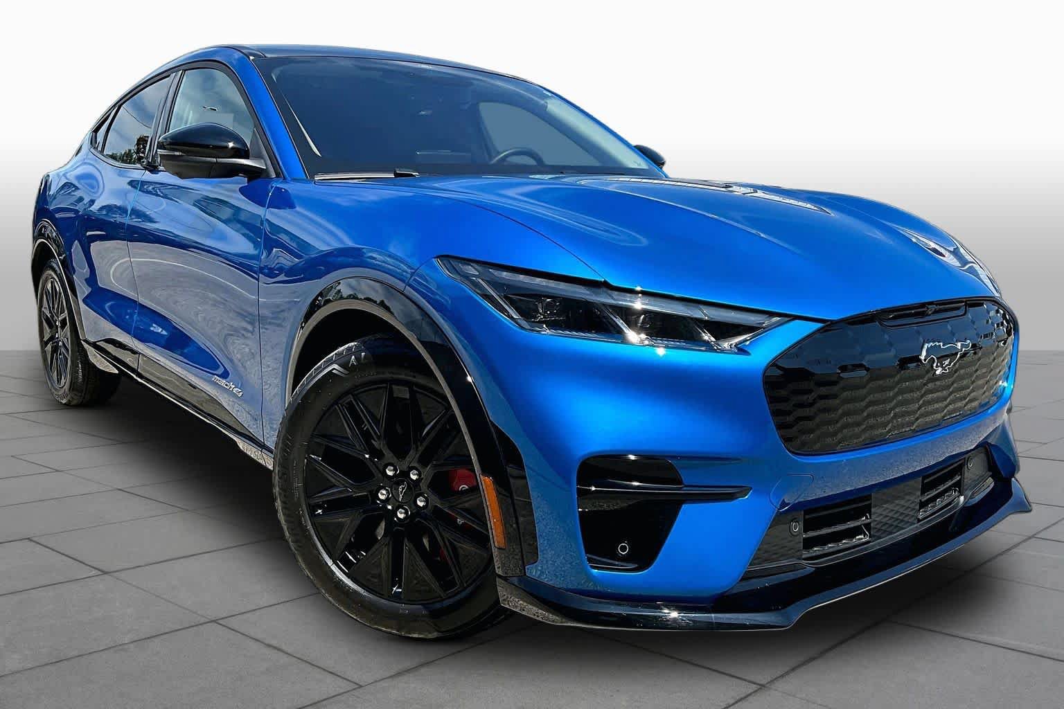 Certified 2025 Ford Mustang Mach-E Premium w/ Sport Appearance Package AWD/4WD image 2