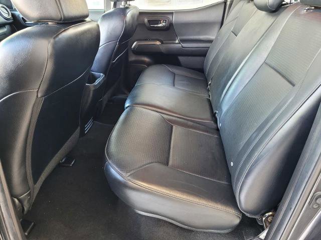 Used 2022 Toyota Tacoma TRD Sport AWD/4WD image 20