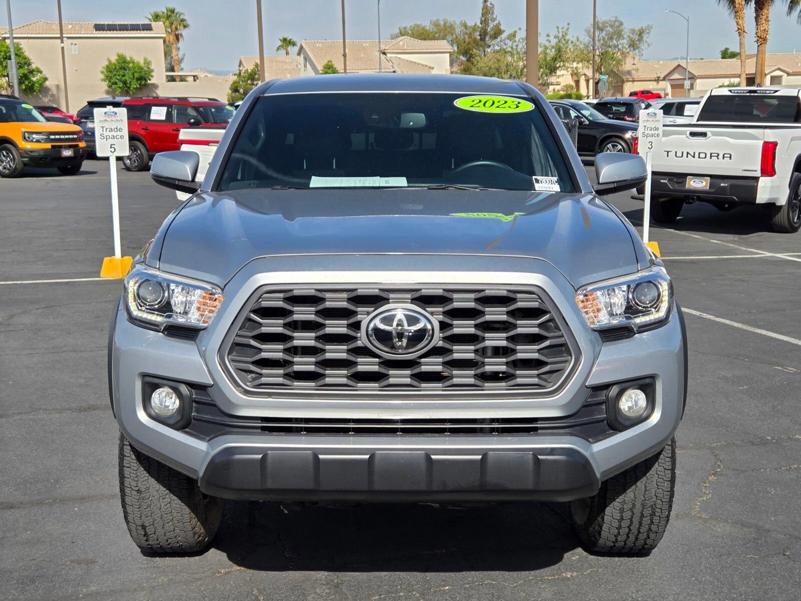 Used 2023 Toyota Tacoma TRD Off-Road w/ Technology Package AWD/4WD image 8