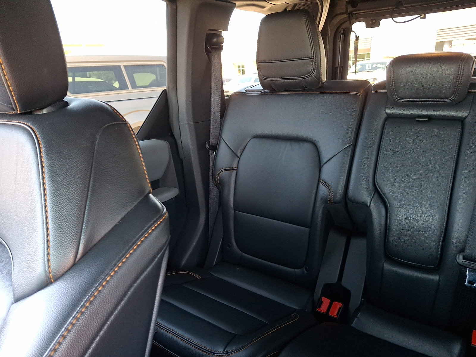 Certified 2023 Ford Bronco Badlands w/ Sasquatch Package AWD/4WD image 17