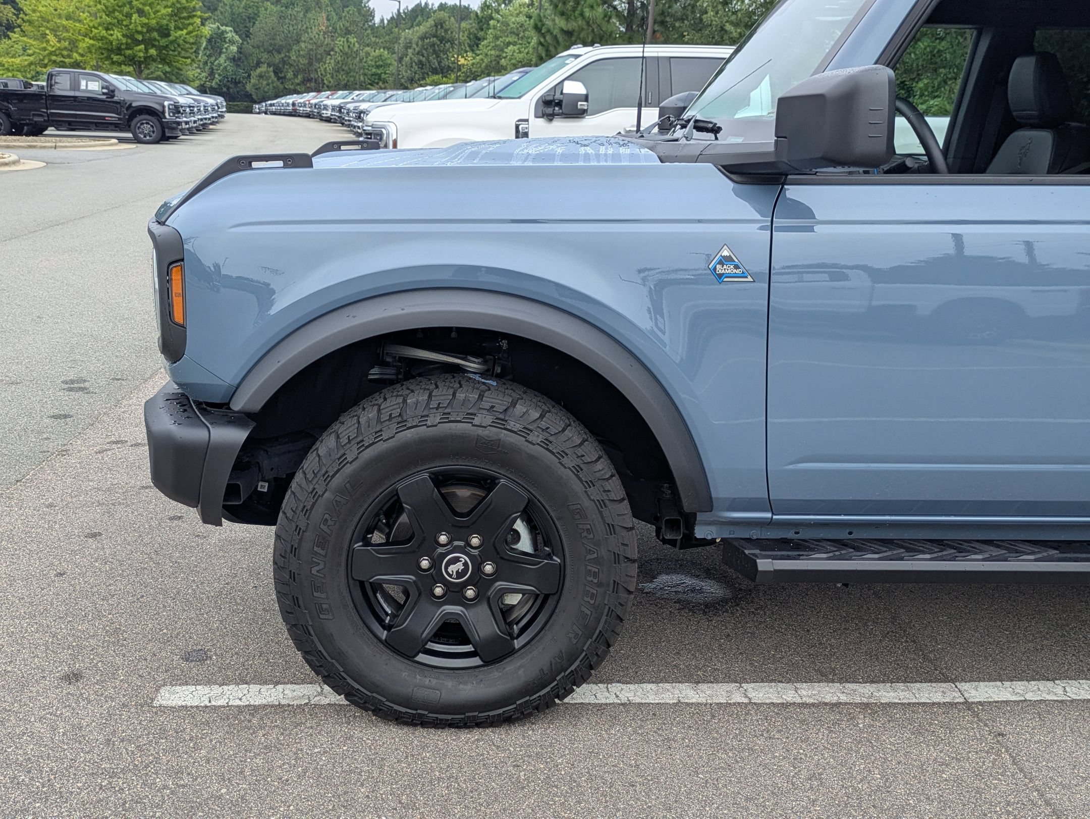 Certified 2024 Ford Bronco Black Diamond AWD/4WD image 11
